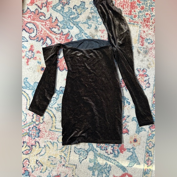 NWOT ale by alessandra x REVOLVE Ana Dress in gold size small - Picture 4 of 6